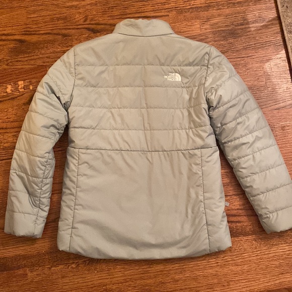 The North Face Girls’ Mossbud Swirl Reversible Jacket -  Jade - Picture 6 of 13